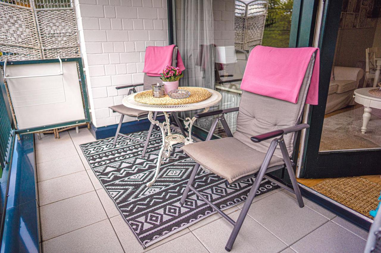 Schwalbennest - Hundefreundlich, Sauna, Pool, Dachterrasse, See & Natur Möhnesee Buitenkant foto